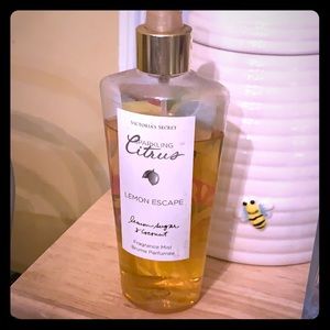 Victoria secret spray
